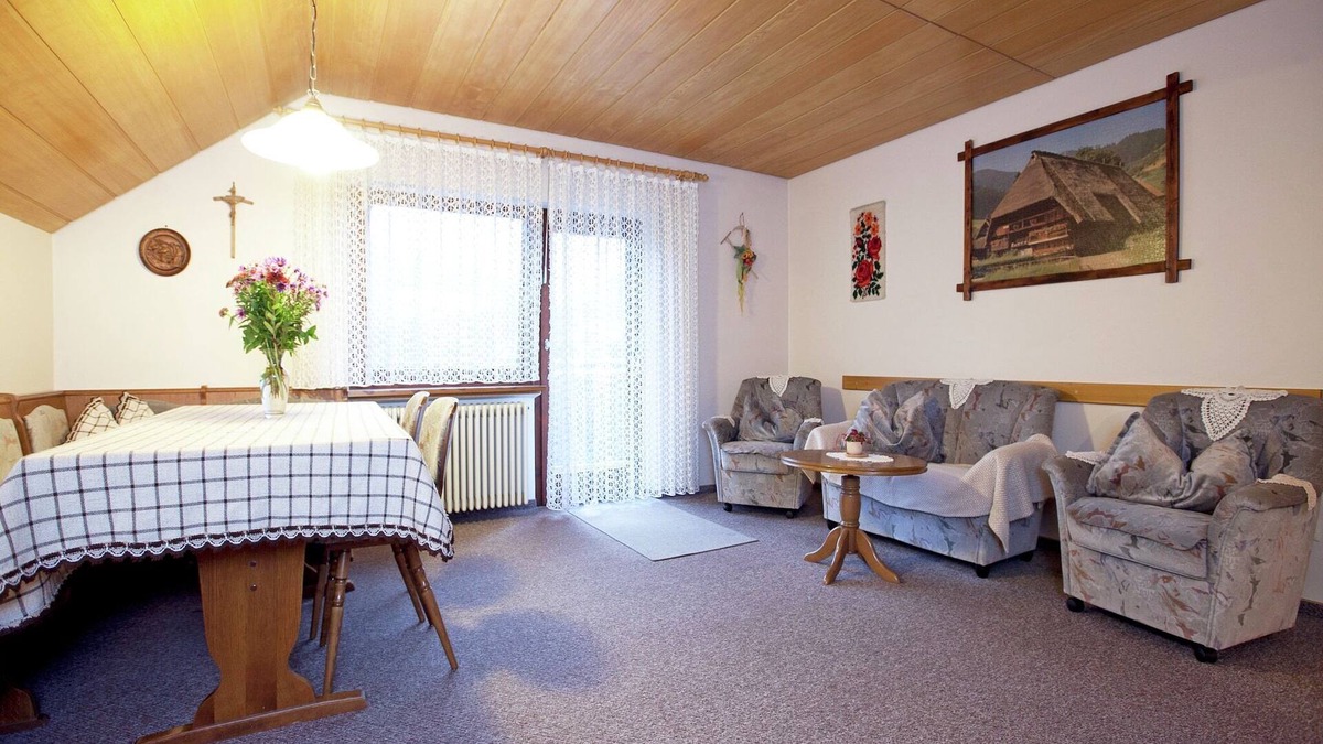 Bad Peterstal-Griesbach Apartment | Ferienwohnung mit Weinbergblick