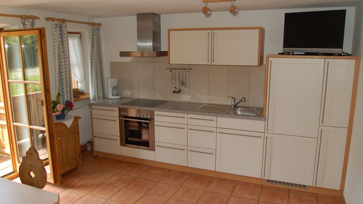 Seeon-Seebruck Apartment | Ferienwohnung mit Balkon, 60 qm