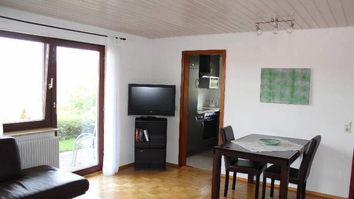 Lonsingen Apartment | Ferienwohnung mit 63qm, 1 Schlafzimmer, für max. 4 Personen
