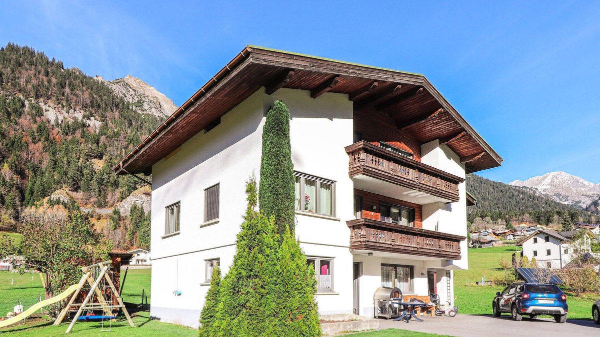 Wald am Arlberg Apartment | Ferienwohnung mit Ausblick