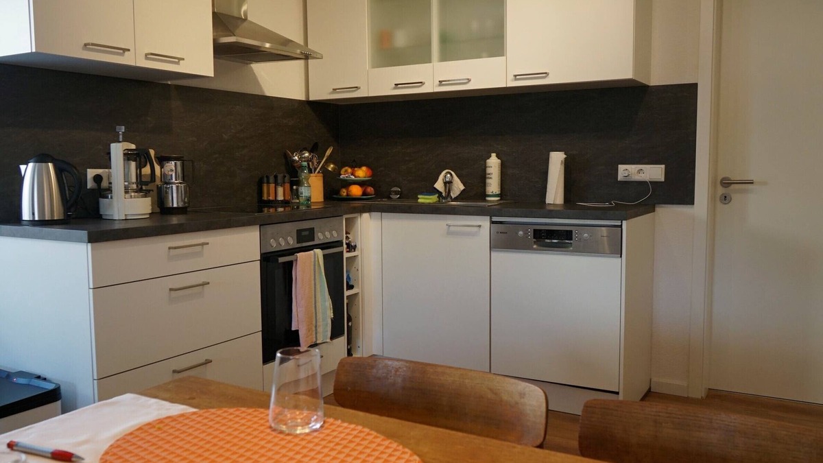 Tuttlingen Apartment | Ferienwohnung mit Eigenem Gartenanteil und Loggia