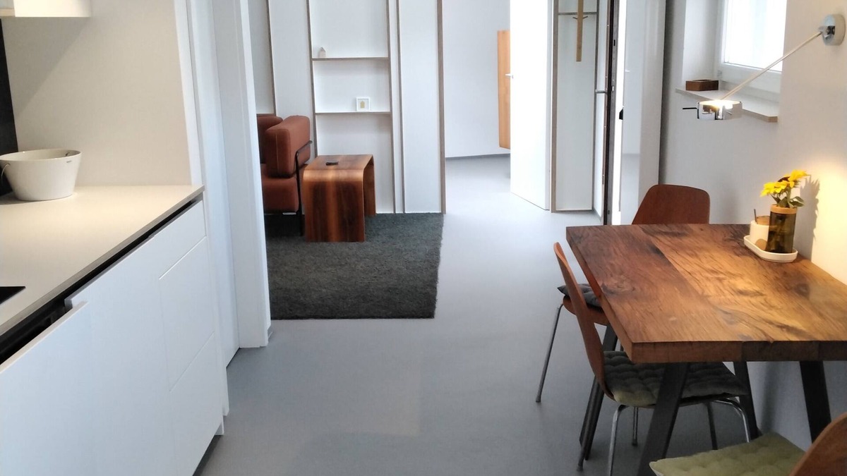Heppenheim Apartment | Ferienwohnung mit Fenster zum Hof im Skandinavischen Stil in der Innenstadt