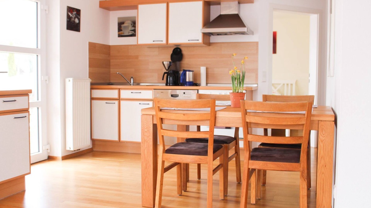 Inzigkofen Apartment | Ferienwohnung mit Garten, 67qm, 2 Schlafzimmer, max. 4 Personen