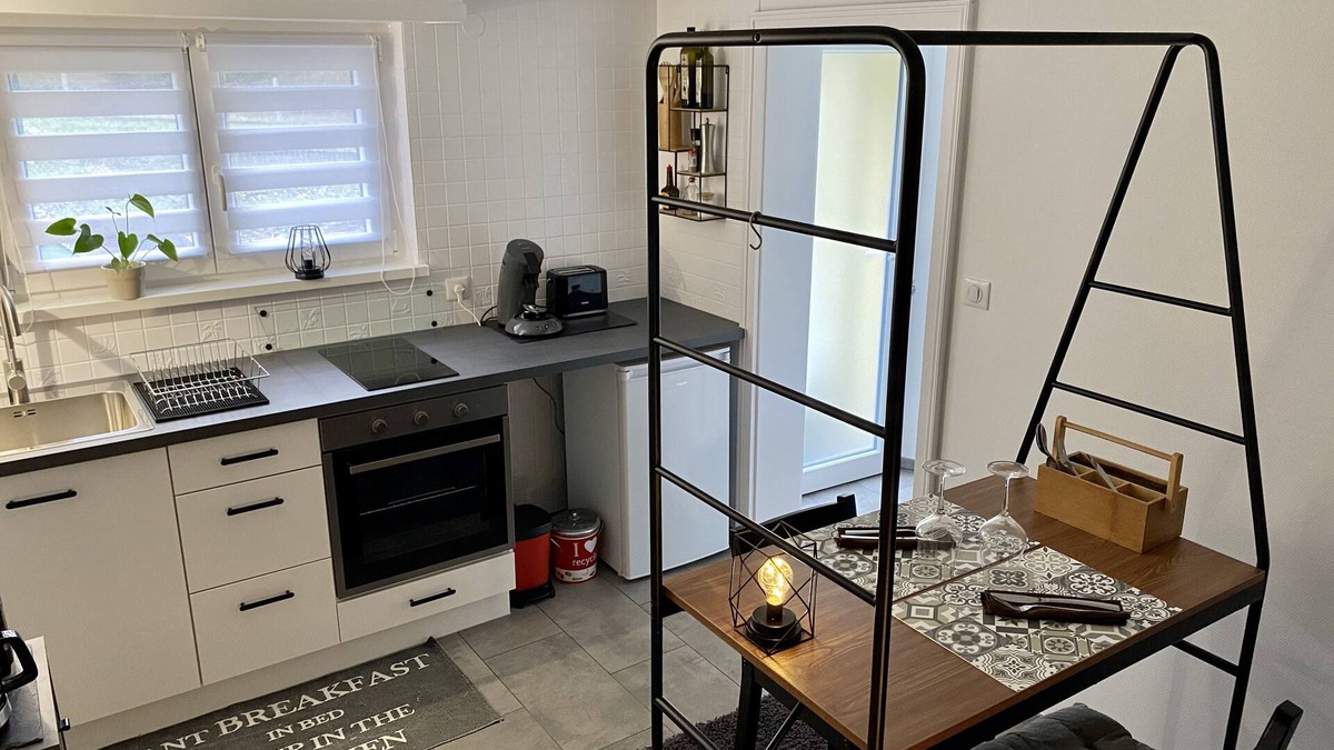 Ingwiller Apartment | Ferienwohnung mit Garten Inkl. Frühstück im Elsass