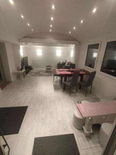 Jesewitz Apartment | Ferienwohnung mit großem Garten