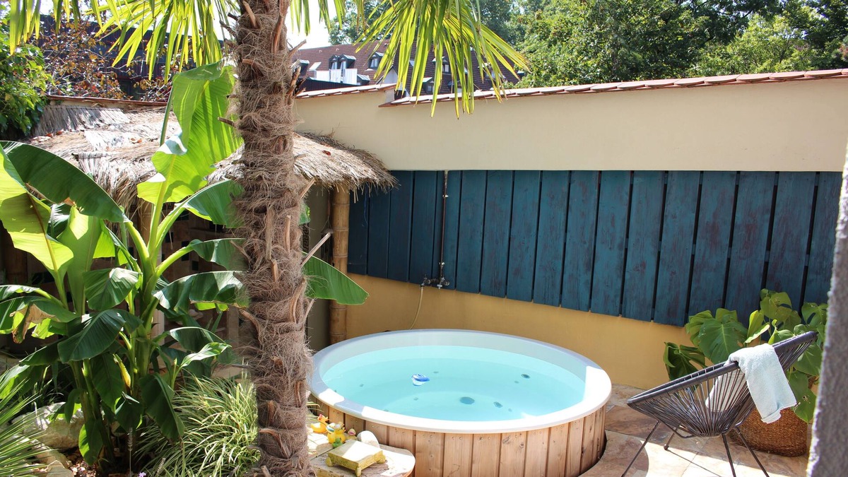 Steisslingen Apartment | Ferienwohnung mit Privatem Garten und Whirlpool