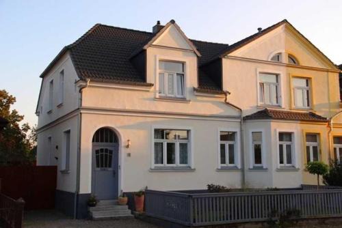 Neubrandenburg Apartment | Ferienwohnung "Mittendrin"