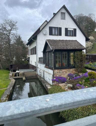Laugna Apartment | Ferienwohnung Modelshauser Mühle