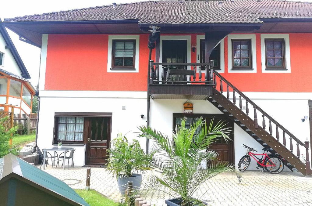 Oberlungwitz Apartment | Ferienwohnung Oberlungwitz