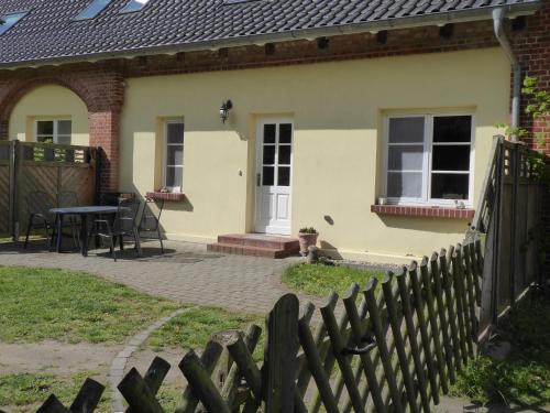 Wiethagen Apartment | Ferienwohnung Ostseewald