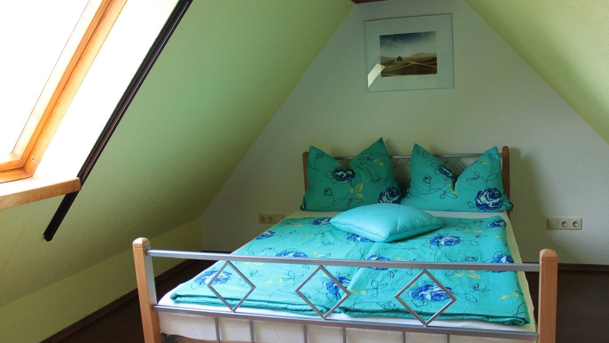 Pausa-Muhltroff Apartment | Ferienwohnung - Pension Monika