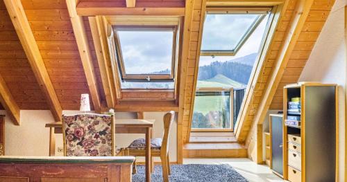 Kirchzarten Apartment | Ferienwohnung Pfisterhof