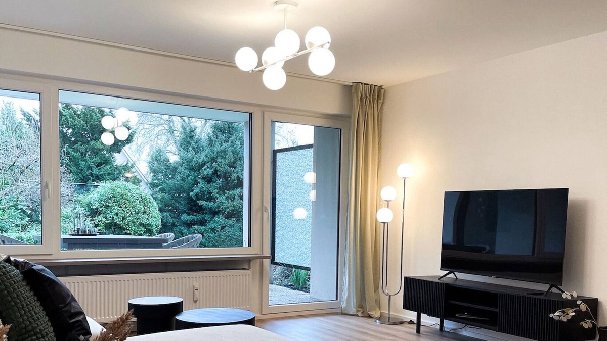 Hoyren Apartment | Ferienwohnung Rosi - Stylischer Rückzugsort vor den Toren Lindaus