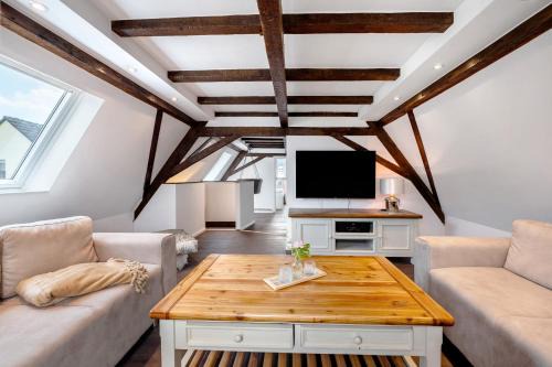 Wallersheim Apartment | Ferienwohnung Rheinblicknow