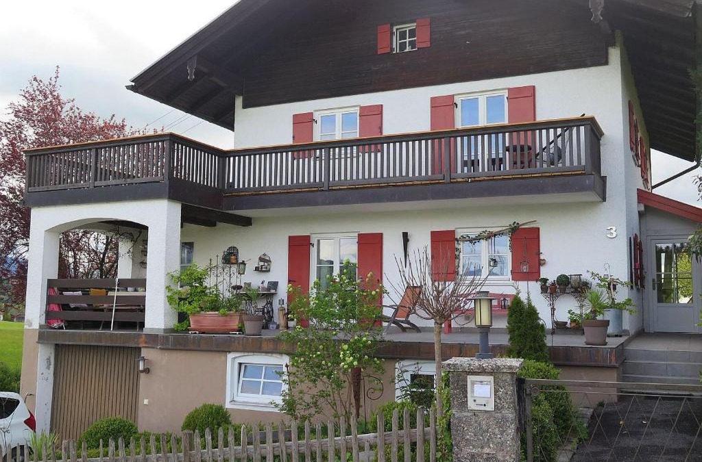 Frasdorf Apartment | Ferienwohnung Riesenblick