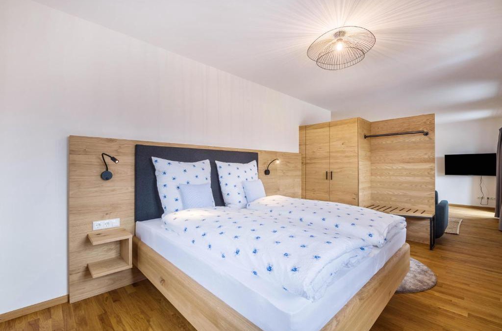 Gilching Apartment | Ferienwohnung Rosa