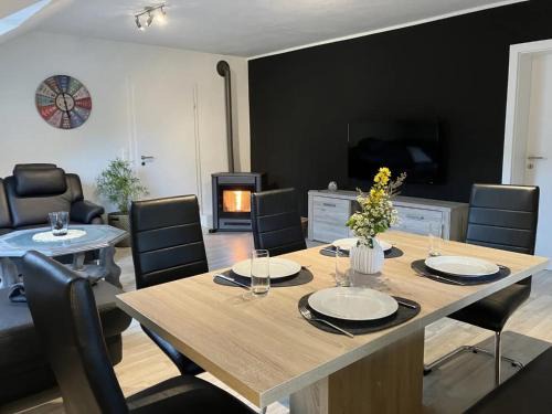 Lennestadt Apartment | Ferienwohnung Sauerlandherz