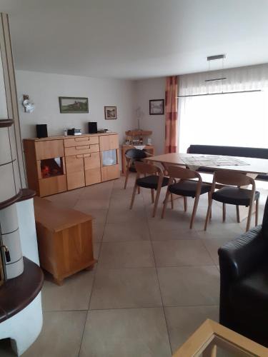 Erlenbach bei Dahn Apartment | Ferienwohnung Schehl