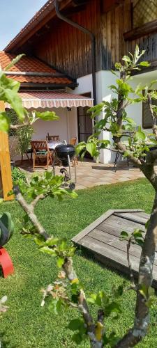 Umrathshausen Apartment | Ferienwohnung Schelzke