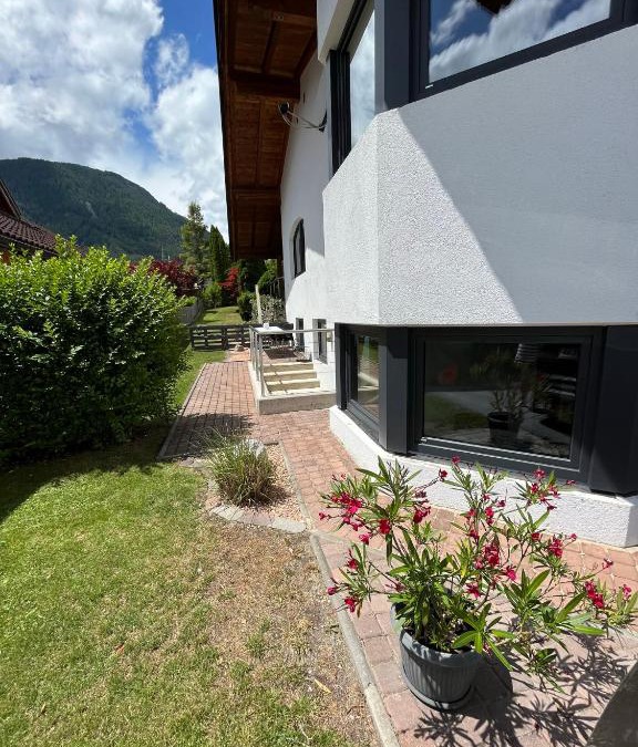 Obsteig Apartment | Ferienwohnung Schennach