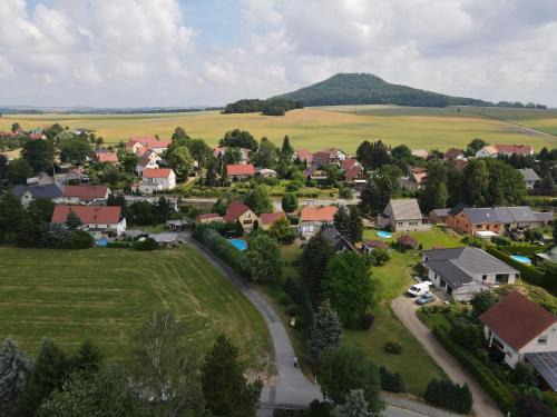 Markersdorf Apartment | Ferienwohnung Sonnenblume 1