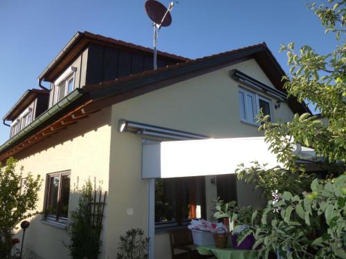 Bergatreute Apartment | Ferienwohnung Sonnenberg