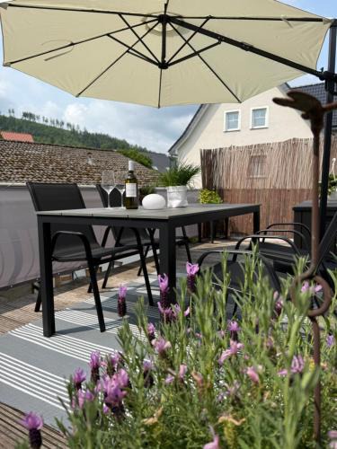 Detmold Apartment | Ferienwohnung Sonnenblick