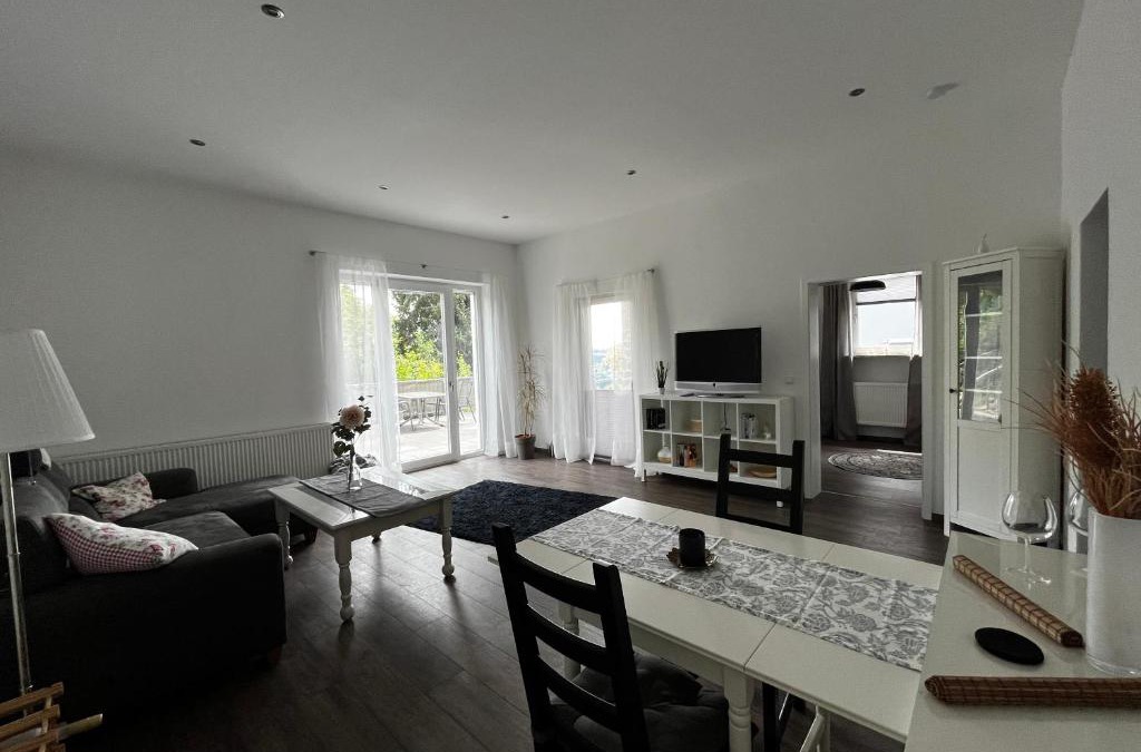 Schoenberg Apartment | Ferienwohnung Sonnengarten