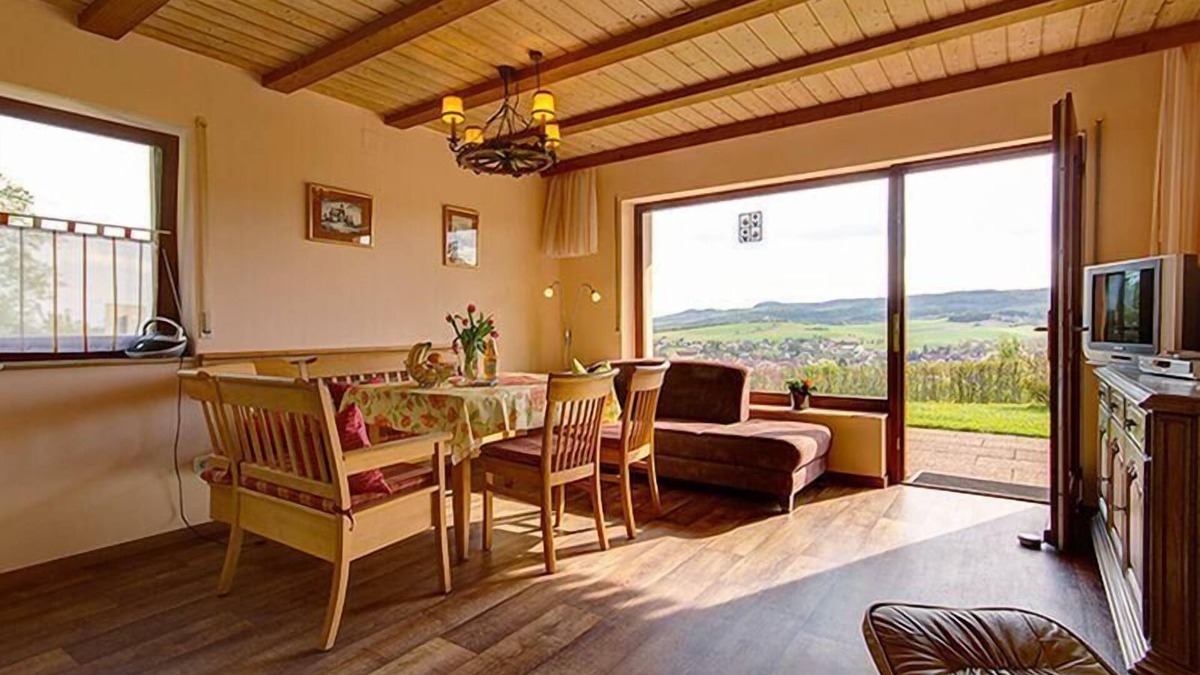 Fladungen Apartment | Ferienwohnung Stadtblick