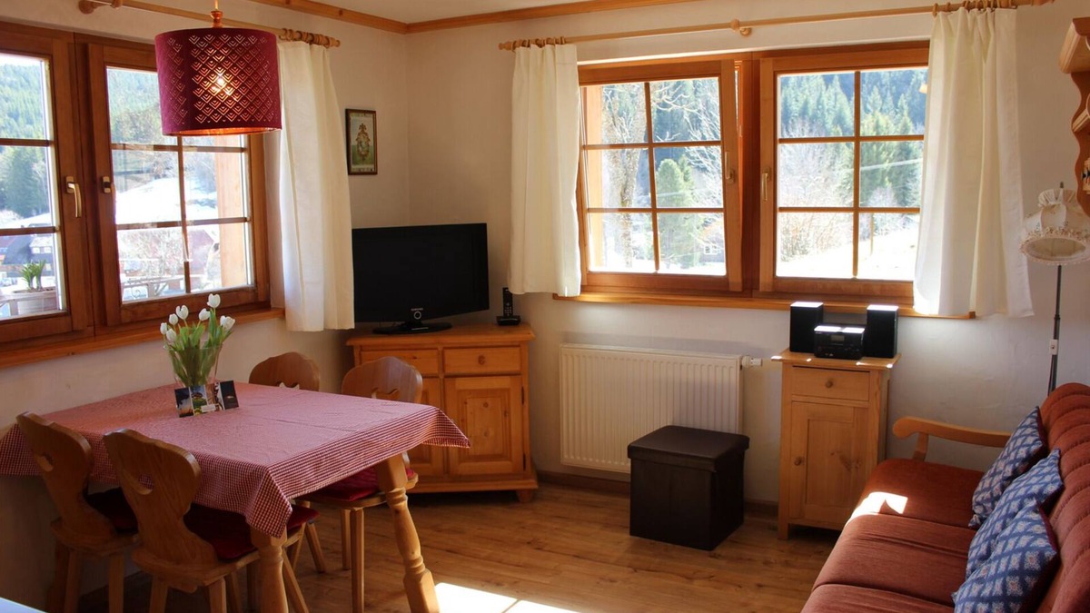 Hinterzarten Apartment | Ferienwohnung Titisee, 60qm, 2 Schlafzimmer, max. 4 Personen