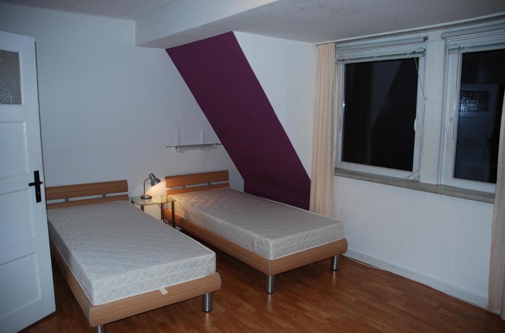 Gaarden-Sud - Kronsburg Apartment | Ferienwohnung Vieburg