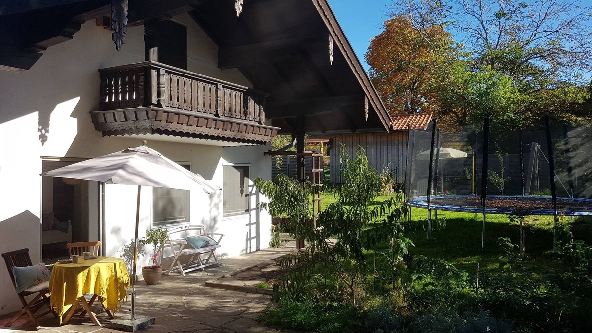 Pittenhart Condo | Ferienwohnung "villa Kunterbunt" am Chiemsee