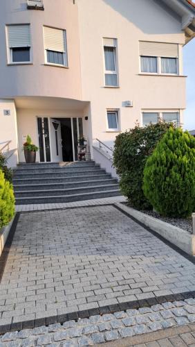 Endingen am Kaiserstuhl Apartment | Ferienwohnung Vogesenblick
