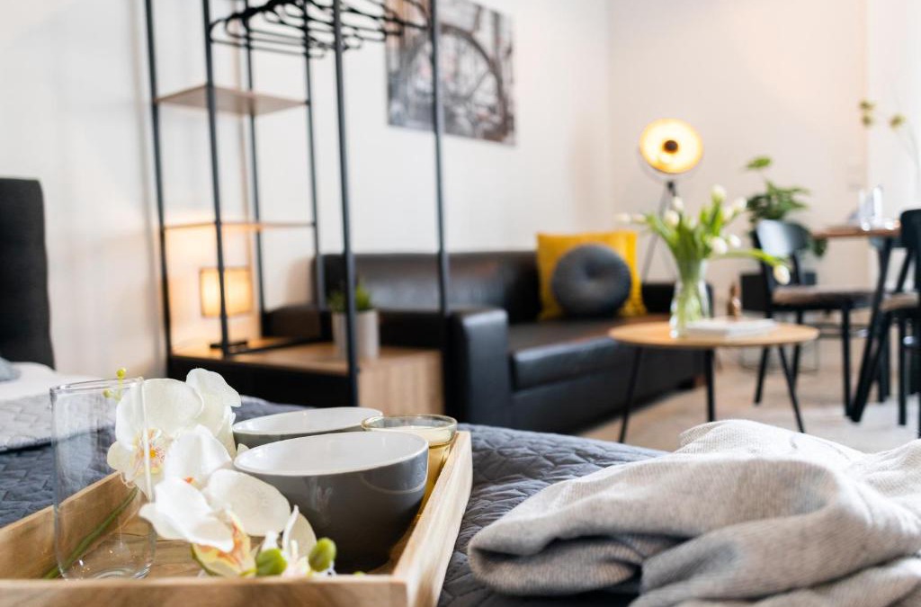Lebenstedt Apartment | Ferienwohnung Westermann, 3 Schlafzimmer, Waschmaschine, Businesswohnung, Monteurzimmer