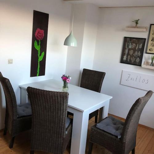 Obergriesheim Apartment | Ferienwohnung Zeitlos