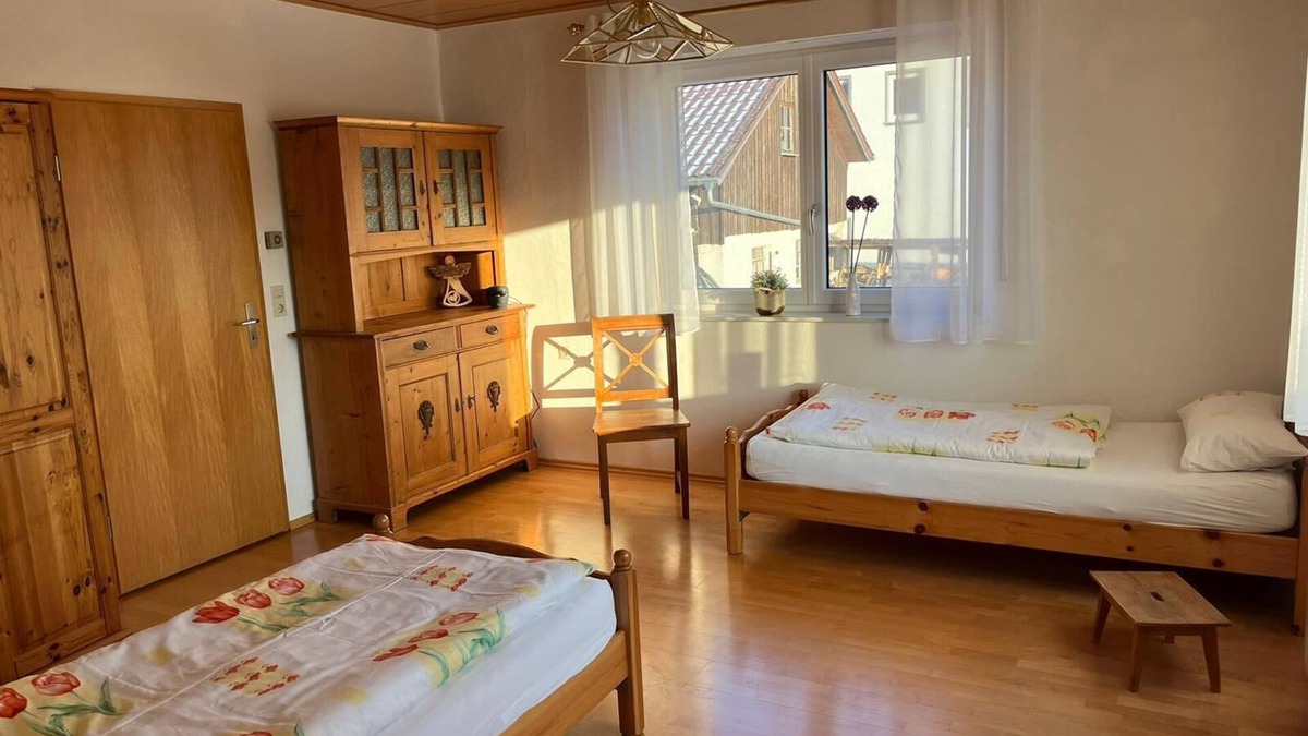 Westerhofen Apartment | Ferienwohnung/zimmer am Fuße der Kapfenburg, in Westhausen/aalen