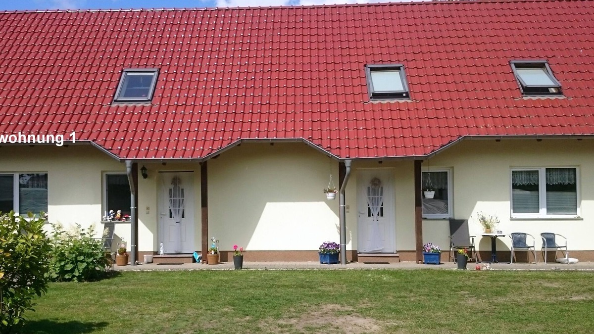 Muritz Apartment | Ferienwohnung zum Rosenhof