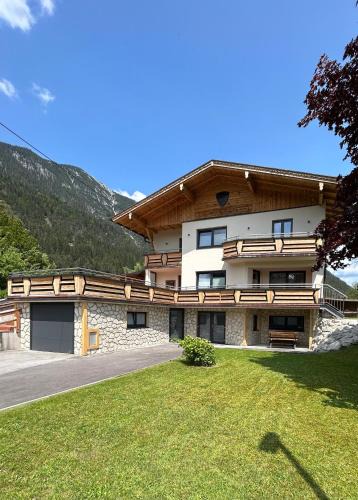Reutte Apartment | Ferienwohnungen LODGE-B