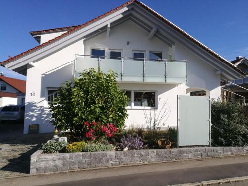 Moessingen Apartment | Ferienwohnungen beim Imker