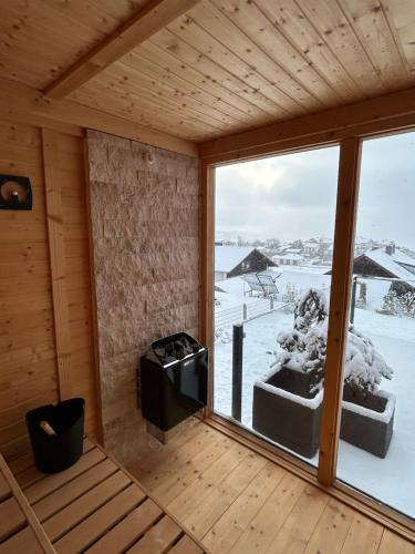 Kirchdorf im Wald Apartment | Ferienwohnungen Alpenblick mit Garten -Panoramasauna-