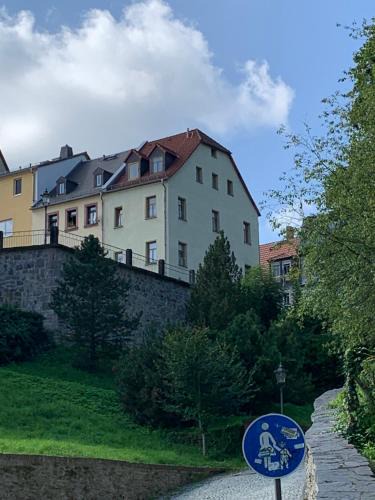 Waldenburg Apartment | Ferienwohnungen Gabriele Waldenburg