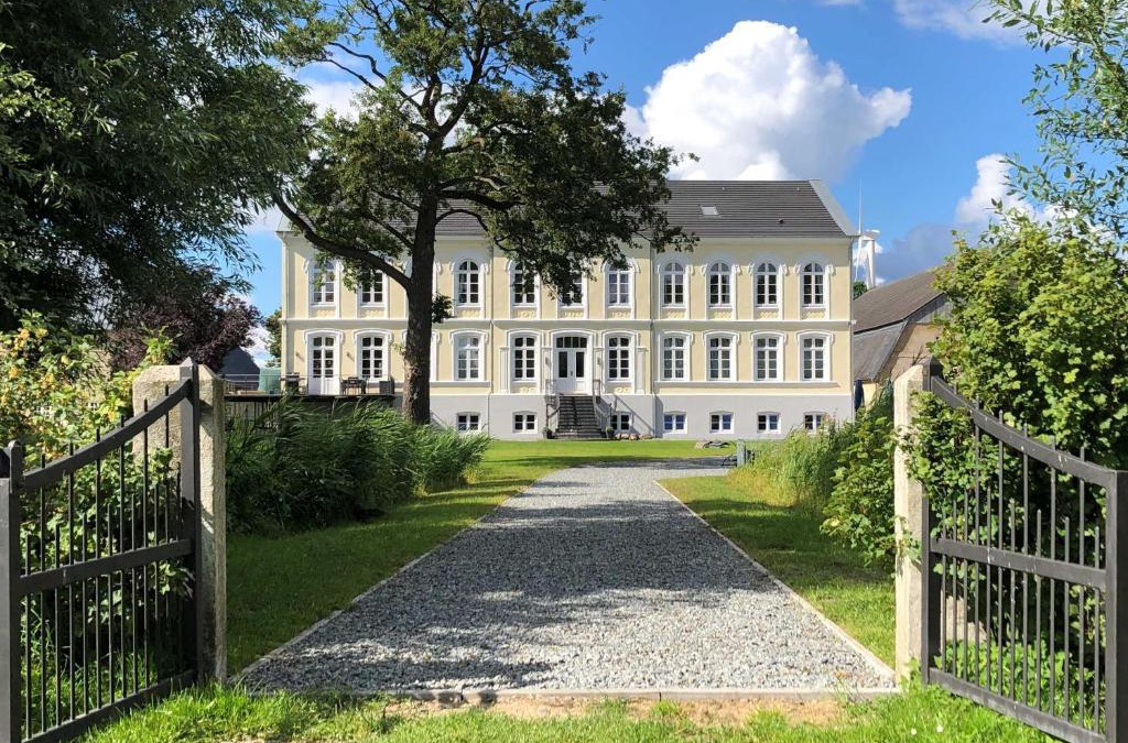 Steinberg House | Ferienwohnungen Gut Oestergaard