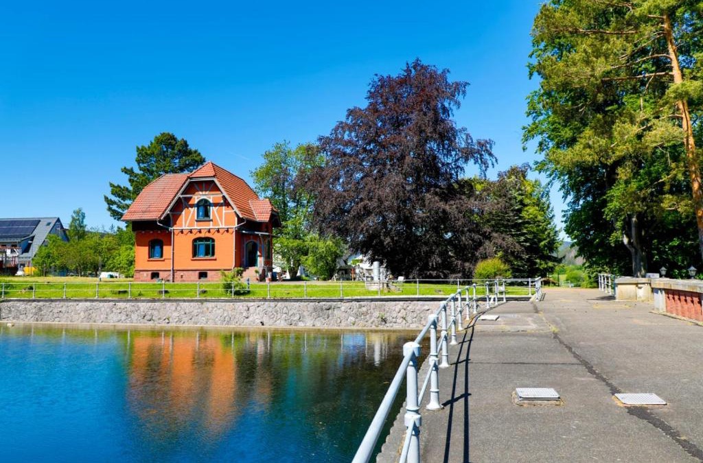 Tambach-Dietharz Apartment | Ferienwohnungen Haus am See
