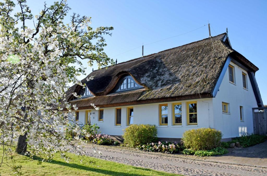 Lancken-Granitz House | Ferienwohnungen im Fischerdorf und