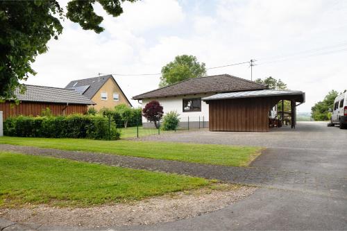Morbach Apartment | Ferienwohnungen Lindenallee