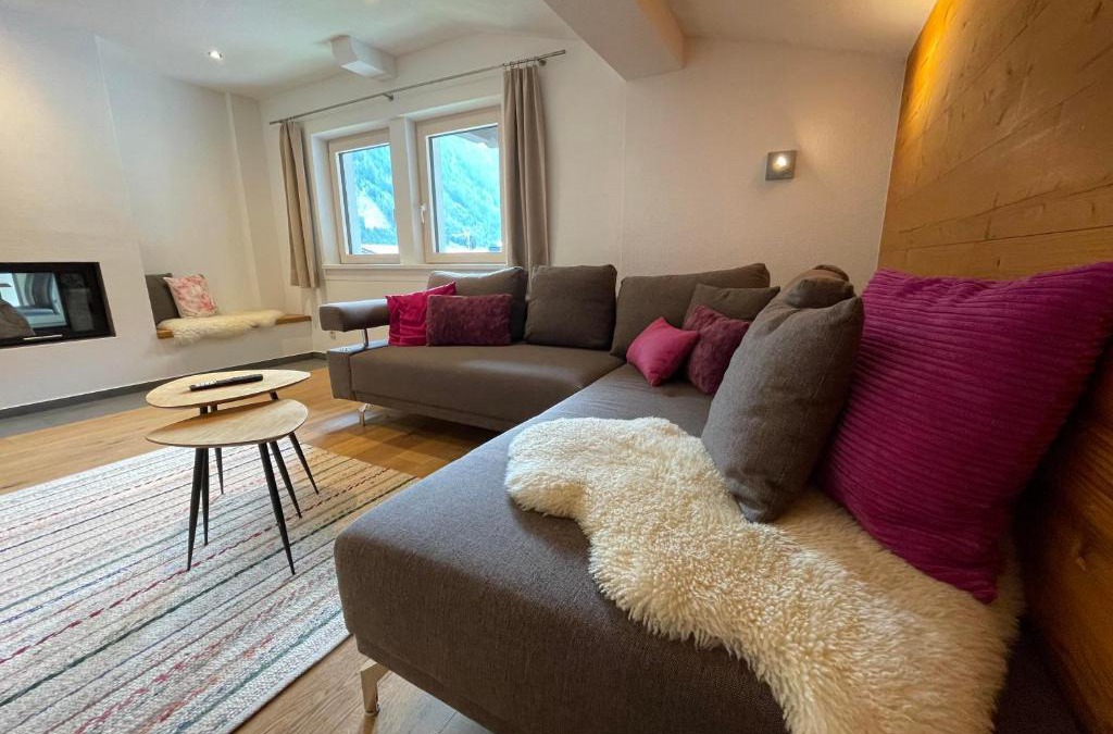 Burgstall Apartment | Ferienwohnungen Mauracher