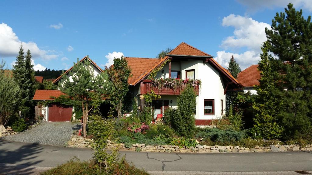 Riechheim Apartment | Ferienwohnungen Moritz
