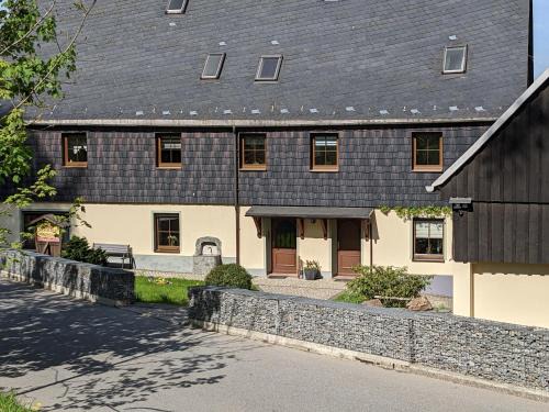 Schlettau Apartment | Ferienwohnungen Schönherr