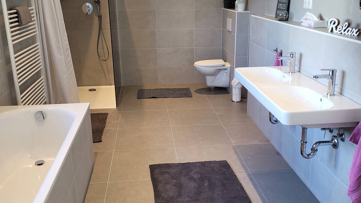 Satteldorf Apartment | Ferienwohnungin Crailsheim/satteldorf