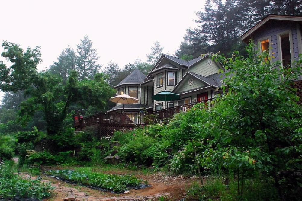 Bongpyeong House | Fermata Pension